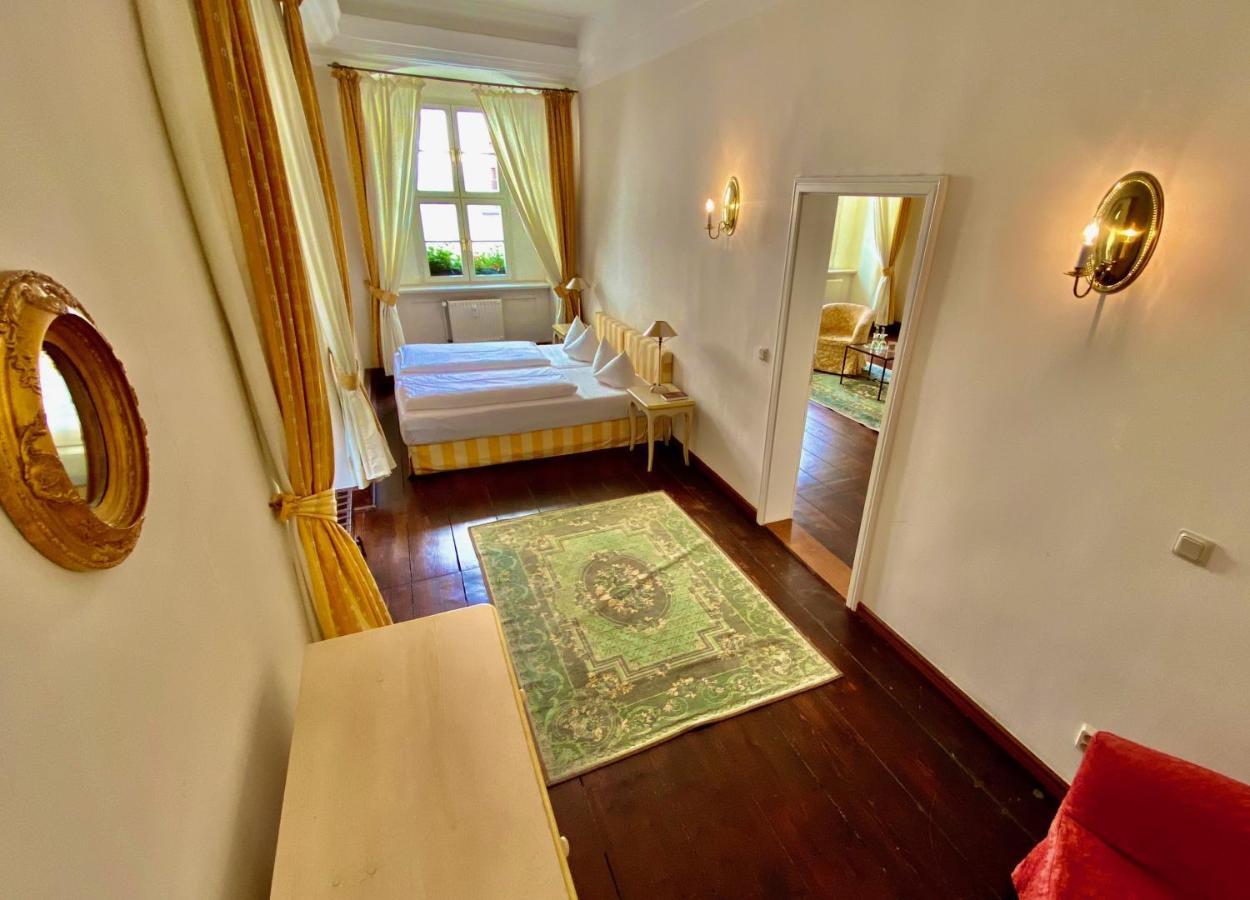 Hotel Graf Von Mansfeld 3*